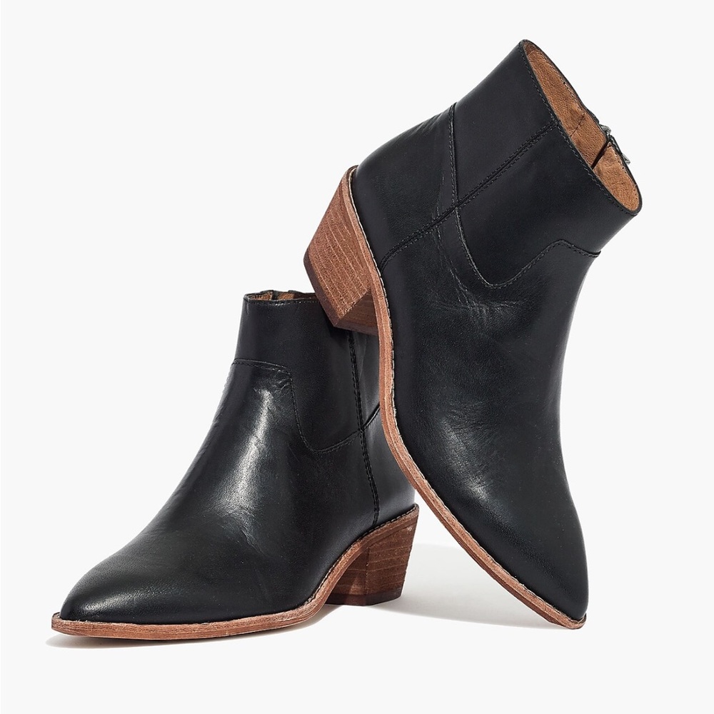 Madewell The Charley Bootie in Leather - Black